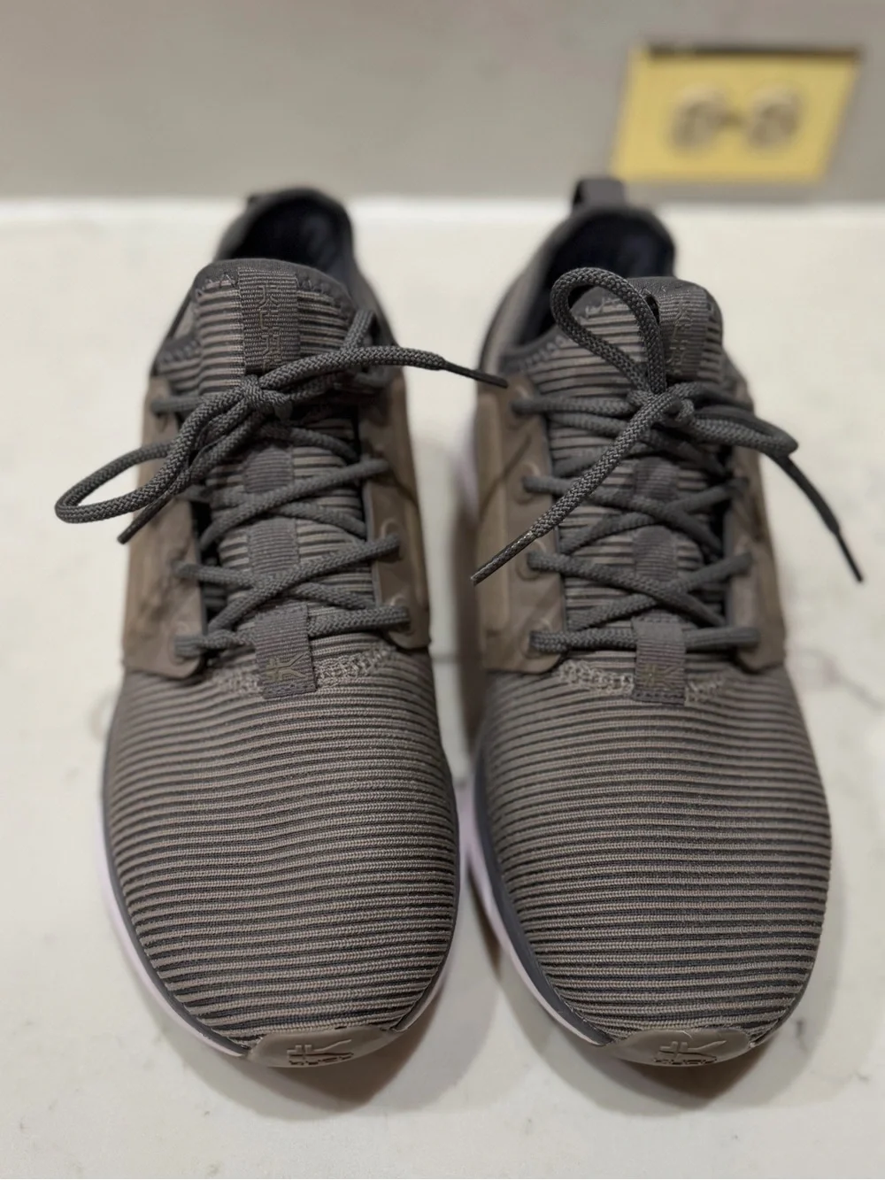 KURU Men's Gray Knit Athletic Sneakers